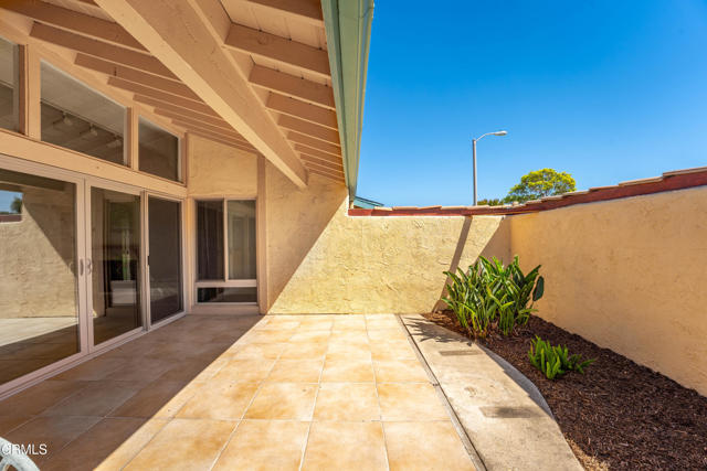 10215 Alexandria Street, Ventura CA: https://media.crmls.org/mediaz/3f5e30dd-f478-4f63-a042-0e69cd27fe0f.jpg