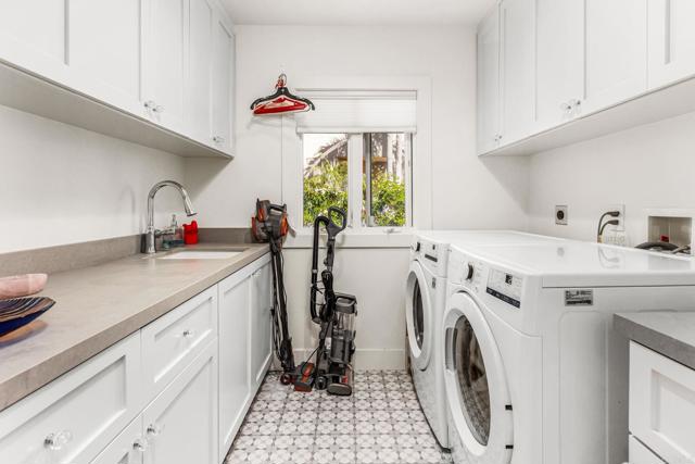 Image 22 of 32 For 40 Spinnaker Way