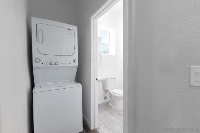 2856 Franklin Ave, San Diego CA: https://media.crmls.org/mediaz/3f5f2439-b16a-47f5-923d-2e0529cd80de.jpg