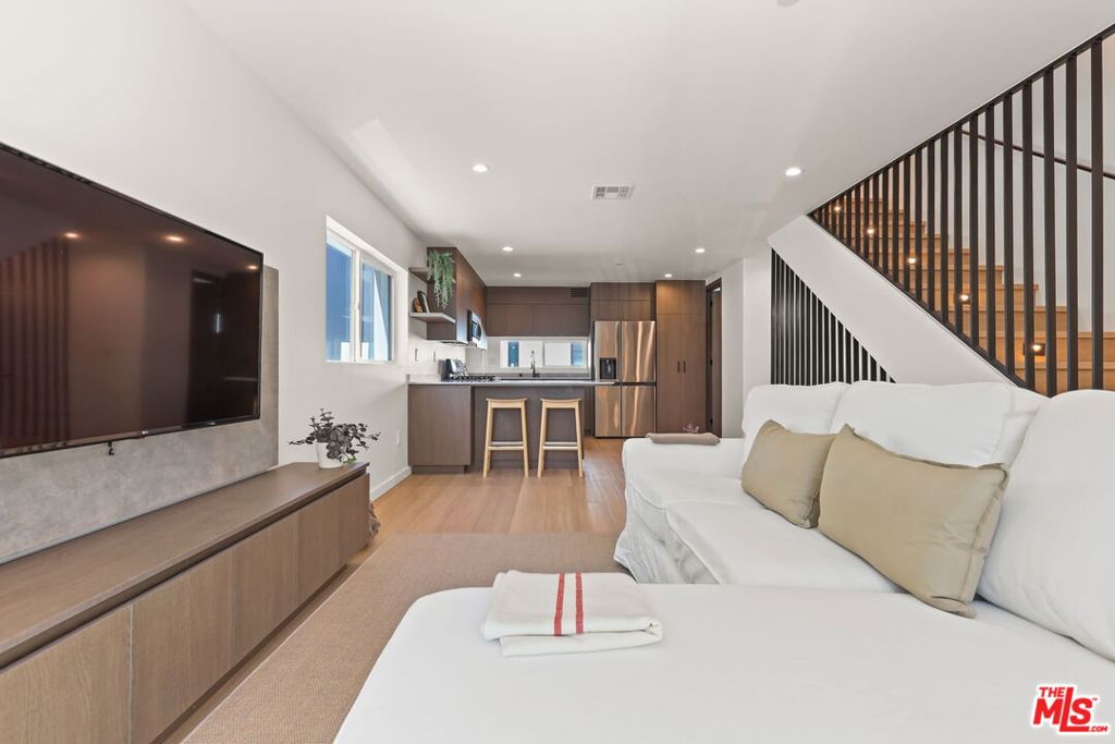 MLS #26869087 image #8