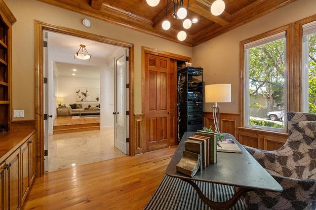 1509 Los Montes Drive, Burlingame CA: https://media.crmls.org/mediaz/3f5fa030-c2c3-4b3a-8d1c-dbeef13ab280.jpg