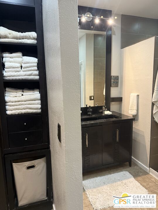 1596 Sabita Way, Palm Springs CA: https://media.crmls.org/mediaz/3f601c49-44d8-45d0-81c7-86810c23f47d.jpg