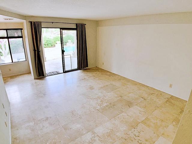 49035 Serenata Court, La Quinta CA: https://media.crmls.org/mediaz/3f60dbf6-e495-4c1d-bb92-140f4fd72d0f.jpg