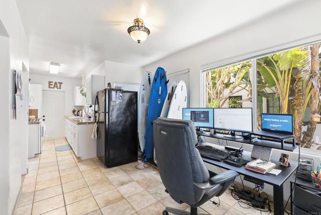 Detail Gallery Image 23 of 42 For 618 S Pacific St, Oceanside,  CA 92054 - 3 Beds | 2 Baths