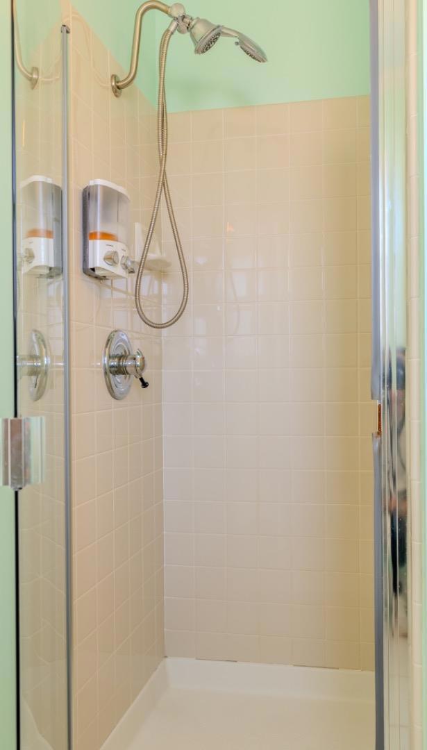 236 Shoreview Avenue, Pacifica CA: https://media.crmls.org/mediaz/3f635deb-0880-49ec-b48e-beecdf39fb61.jpg