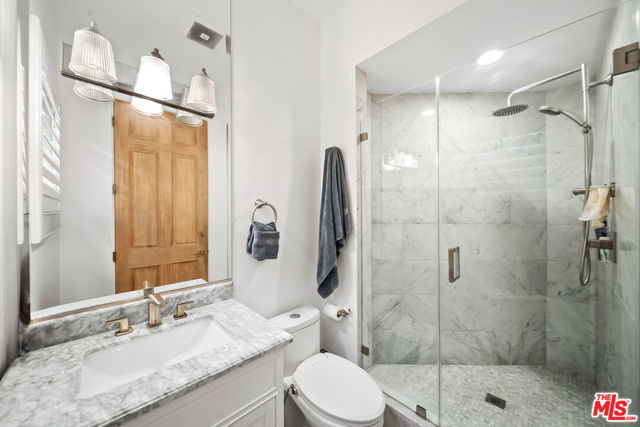 1821 Chastain, Pacific Palisades CA: https://media.crmls.org/mediaz/3f64715f-d4f9-4ef4-af11-2227714a9d54.jpg