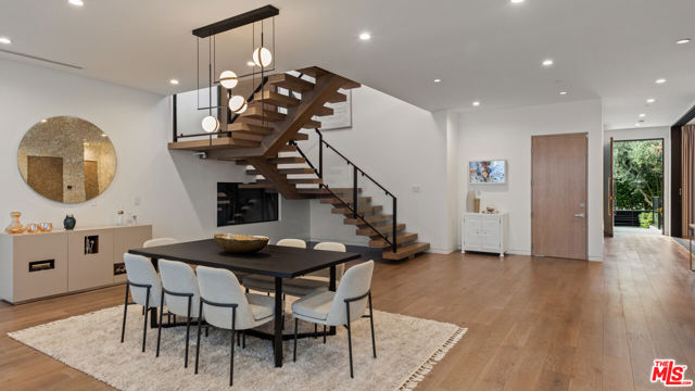 836 N Ogden Drive, Los Angeles CA: https://media.crmls.org/mediaz/3f64a2e9-17a9-4f09-a93b-7672261d62ca.jpg