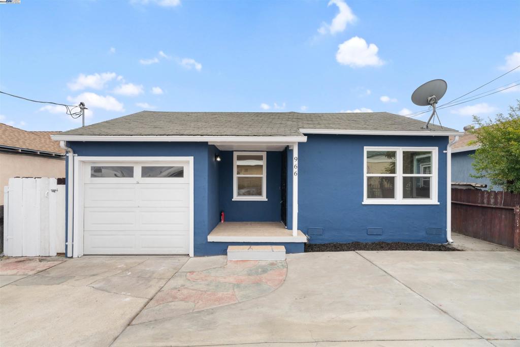 966 85th Ave