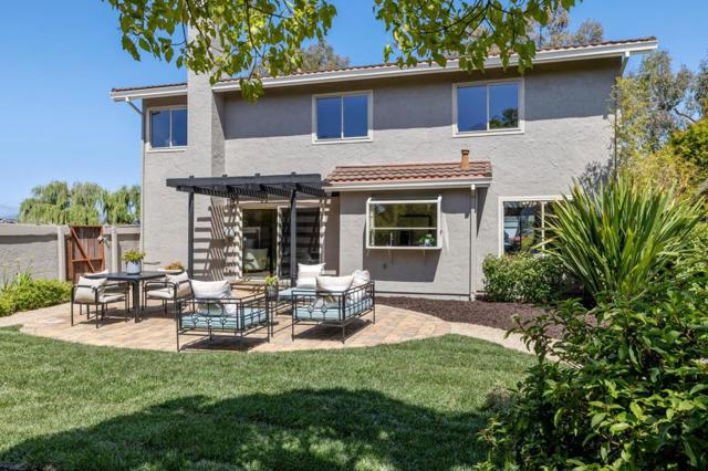 756 Davit Lane, Redwood City CA: https://media.crmls.org/mediaz/3f6726ed-eccc-4b4f-90f1-e52bf6c032ff.jpg