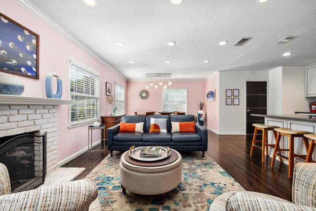 378 Grand Avenue, Monrovia CA: https://media.crmls.org/mediaz/3f676b04-3279-4317-99cf-43610b2bc843.jpg