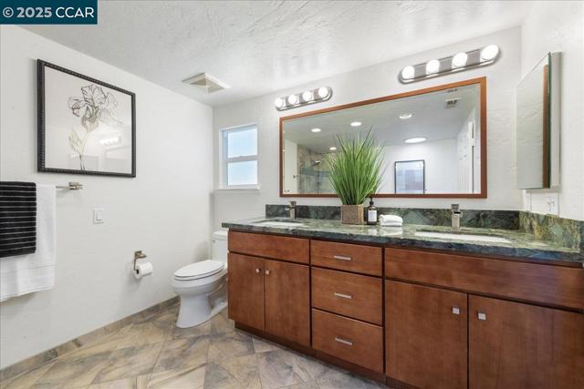 2787 Morgan Dr, San Ramon CA: https://media.crmls.org/mediaz/3f68399d-bb1c-453a-a496-a46237804d92.jpg