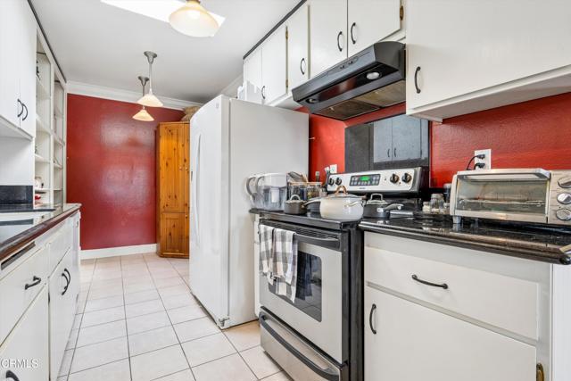 Detail Gallery Image 10 of 27 For 125 S Sierra Madre Bld #304,  Pasadena,  CA 91107 - 2 Beds | 2 Baths