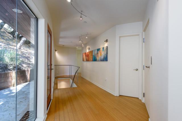 3527 Oak Knoll Drive, Redwood City CA: https://media.crmls.org/mediaz/3f6af3c5-c70b-4506-b30f-edee8740be29.jpg
