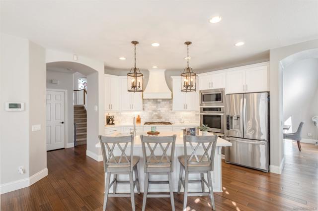 Image 6 of 41 For 45948 Via La Colorada