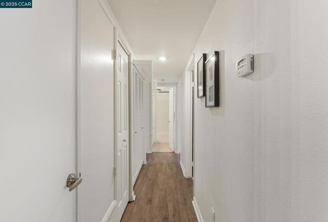 2055 Sierra Rd, Concord CA: https://media.crmls.org/mediaz/3f6c38cb-7851-4260-86ff-07255e6e635c.jpg