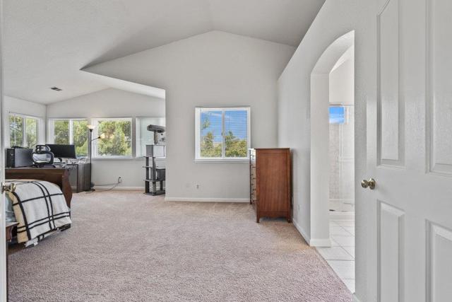310 Bonnie Lane, Hollister CA: https://media.crmls.org/mediaz/3f6e07be-c8b9-4678-9de2-eea970226b2d.jpg