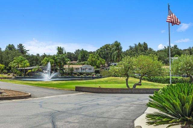 18218 Paradise Mountain Road, Valley Center CA: https://media.crmls.org/mediaz/3f6e3416-24d1-42fb-96dc-6551a590e83d.jpg