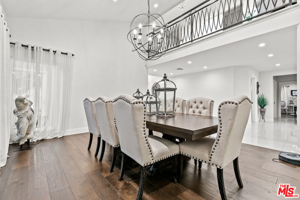 MLS #25618855 image #21