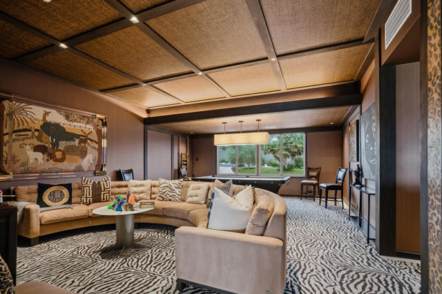 855 W Coronado Avenue, Palm Springs, CA 92262