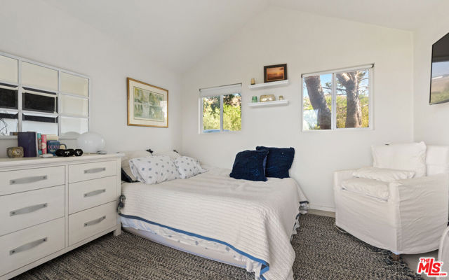 30060 Harvester Road, Malibu, California 90265, 2 Bedrooms Bedrooms, ,2 BathroomsBathrooms,Single Family Residence,For Sale,Harvester,24433003