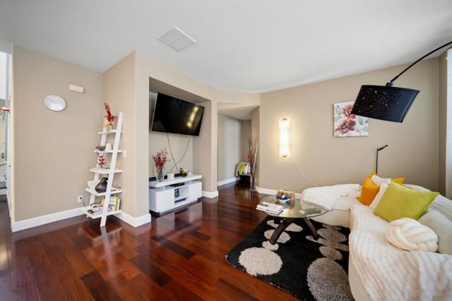 4455 Ocean Heights Court, Seaside CA: https://media.crmls.org/mediaz/3f73694a-1c11-48f0-ab5f-32469662c45e.jpg