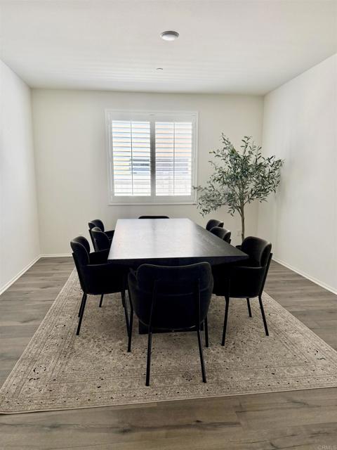 34164 Anise Drive, Murrieta CA: https://media.crmls.org/mediaz/3f73762f-de2e-4a57-a691-319363b0b3ee.jpg