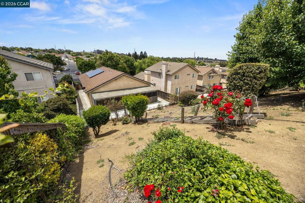 https://media.crmls.org/mediaz/3f73ca2a-480f-4791-8eb2-cb7d38fcd2a4.jpg?preset=X-Large