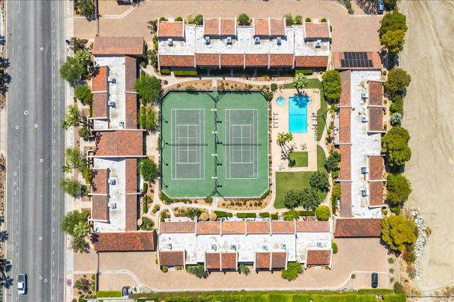 355 N Avenida Caballeros, Palm Springs CA: https://media.crmls.org/mediaz/3f73f0e4-a5a0-4de2-a194-eacc2b8ba880.jpg