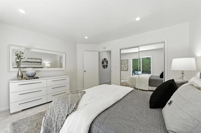6 Clinton Court, Redwood City CA: https://media.crmls.org/mediaz/3f745e6c-2fff-4d83-8086-423ff6dcc8f0.jpg