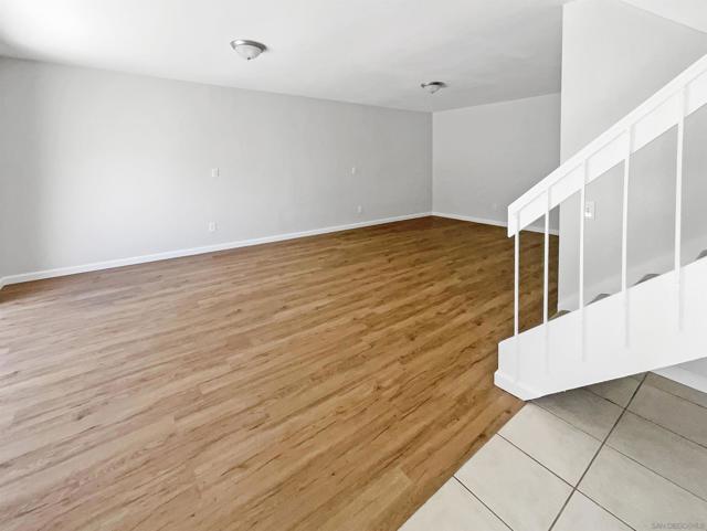 11476 Matinal Cir, San Diego CA: https://media.crmls.org/mediaz/3f748a92-25fc-4156-a46f-2b82155eb5a4.jpg