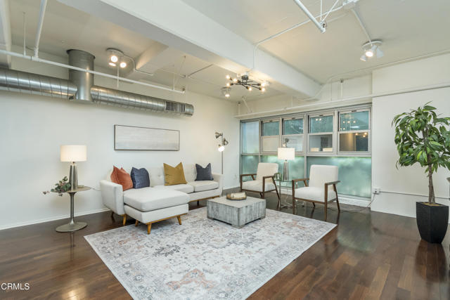 Detail Gallery Image 8 of 38 For 510 S Hewitt St #106,  Los Angeles,  CA 90013 - 2 Beds | 2 Baths