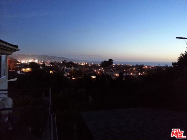 City lights, ocean view sunsets and Catalina