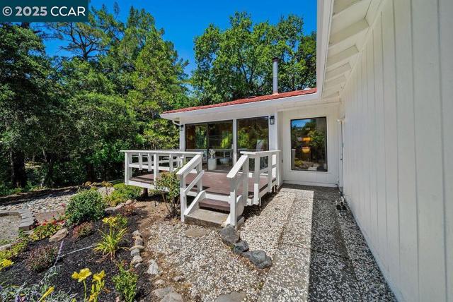 53 Brookside Rd., Orinda CA: https://media.crmls.org/mediaz/3f773ca6-71bd-4758-95eb-c60621e5251c.jpg