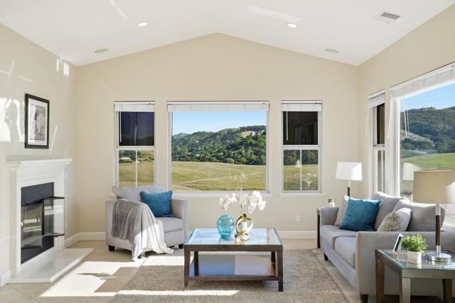 979 Via Rodriguez, San Juan Bautista CA: https://media.crmls.org/mediaz/3f779e53-9d0b-42c1-a023-95b52426af84.jpg