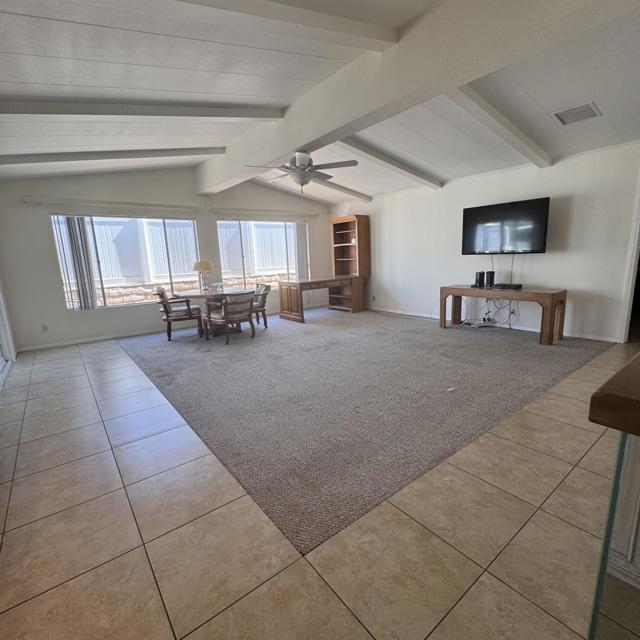 39880 Palm Greens Parkway, Palm Desert CA: https://media.crmls.org/mediaz/3f77a72c-01aa-4443-bc81-01212302a678.jpg
