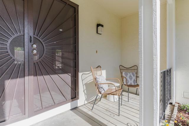 4898 Rue Bordeaux, San Jose CA: https://media.crmls.org/mediaz/3f77c2f5-b5b9-4bfa-abdc-5ee7d7012c5d.jpg