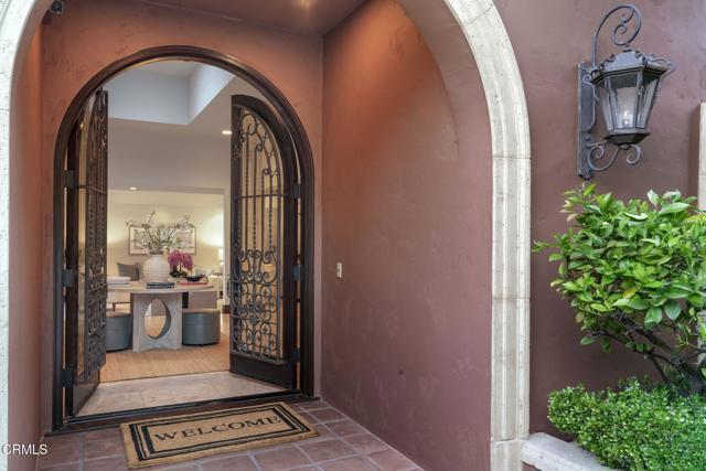 1897 Braemar Road, Pasadena CA: https://media.crmls.org/mediaz/3f797d86-564b-4e35-b776-3770e0b40356.jpg