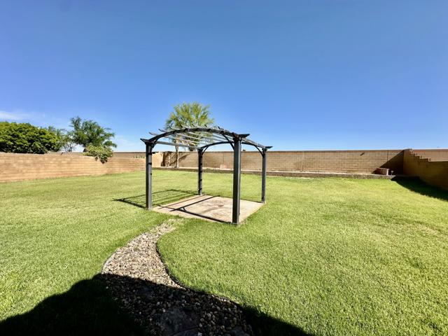 3827 Sandy Point Drive, Blythe CA: https://media.crmls.org/mediaz/3f799ac5-b063-44a2-992c-b81a6ce70c60.jpg