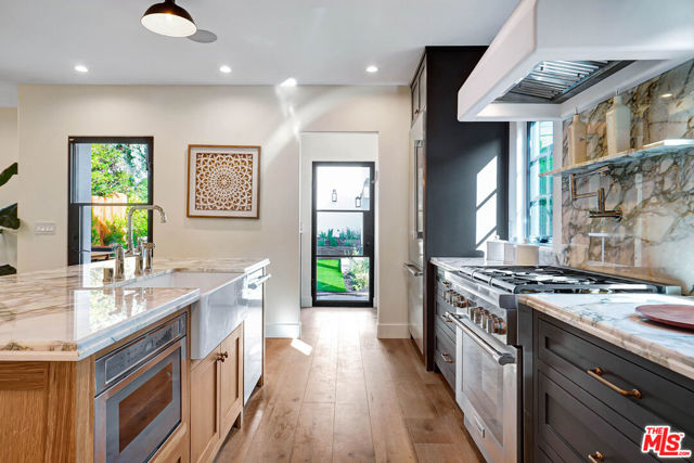 8617 Rugby Drive, West Hollywood CA: https://media.crmls.org/mediaz/3f7af555-d5b0-4016-8946-626a6569f006.jpg