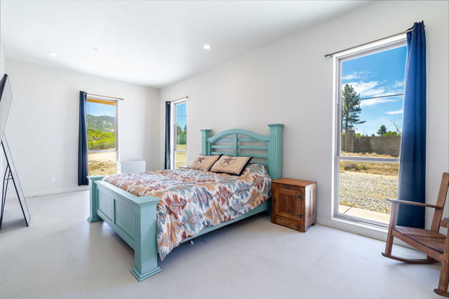 Image 45 of 83 For 28990 Bonita Vista Road