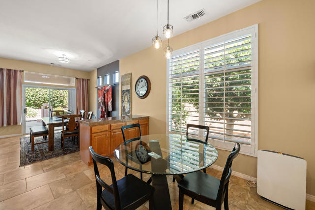 78680 Alliance Way, Palm Desert CA: https://media.crmls.org/mediaz/3f7b6d69-a07c-48cd-8428-dbf7b08e6e48.jpg