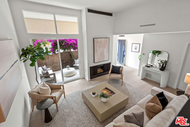 4715 La Villa Marina, Marina del Rey CA: https://media.crmls.org/mediaz/3f7b7937-d4f8-4594-bd2a-4ce4fee5f1fd.jpg