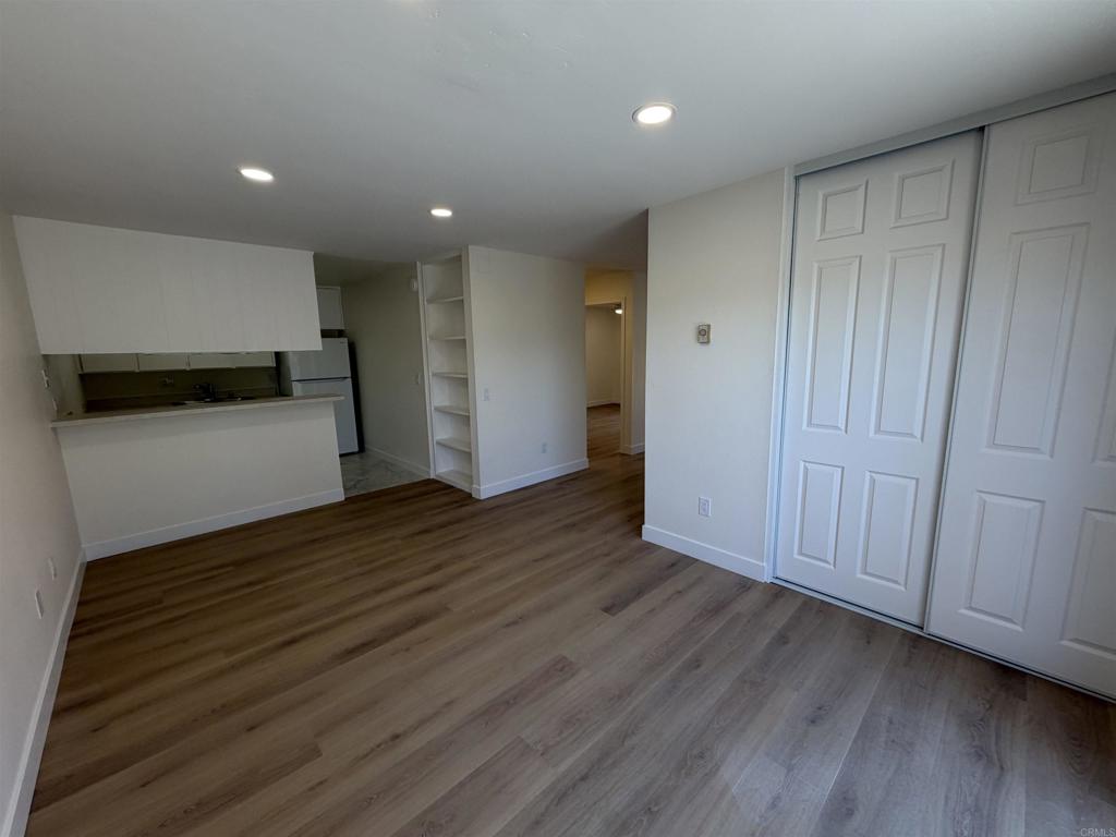 403 Requeza Street - photo 9
