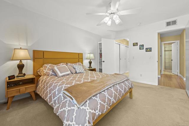 870 Ginger Avenue, Carlsbad CA: https://media.crmls.org/mediaz/3f7c0287-8be8-46b1-9891-374ab18f1312.jpg