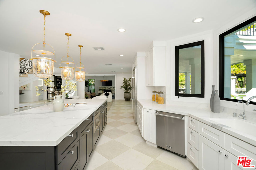 MLS #25545181 image #27
