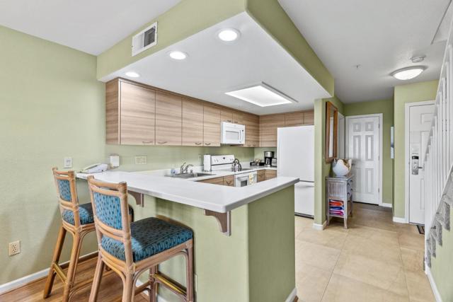 16 Seascape Resort Drive, Aptos CA: https://media.crmls.org/mediaz/3f7d7523-dc63-4a36-913e-e96007512a51.jpg