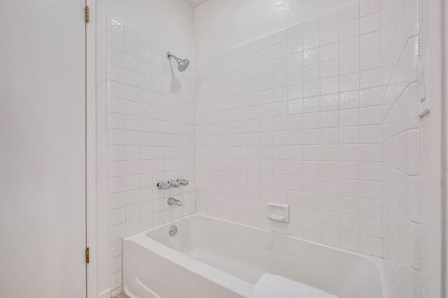 941 Huntington, Fremont CA: https://media.crmls.org/mediaz/3f7dc363-bbb7-4eed-99c2-17da8d2159aa.jpg