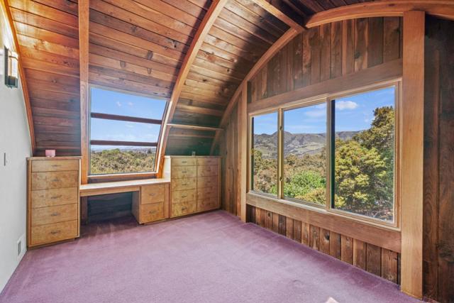 18 Camino De Travesia, Carmel Valley CA: https://media.crmls.org/mediaz/3f7de0f1-f124-4234-ad0c-73494fc60b6e.jpg