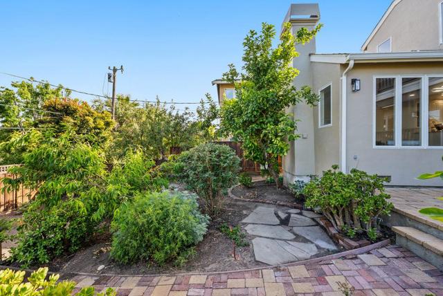 1545 Escalona Drive, Santa Cruz CA: https://media.crmls.org/mediaz/3f7e86ba-f99e-4602-ae36-fb6d83c800bb.jpg