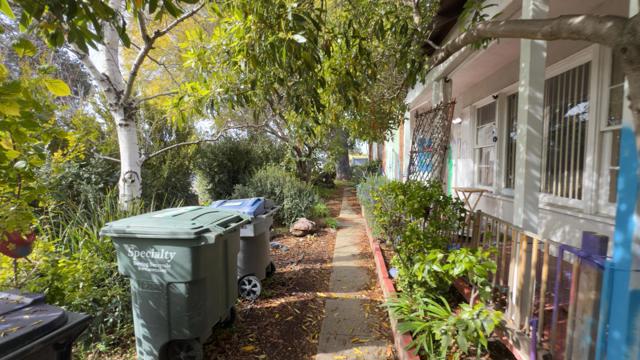 909 Elizabeth Way, Sunnyvale CA: https://media.crmls.org/mediaz/3f7fcf1d-1971-4b0a-93db-bcc941c0a454.jpg
